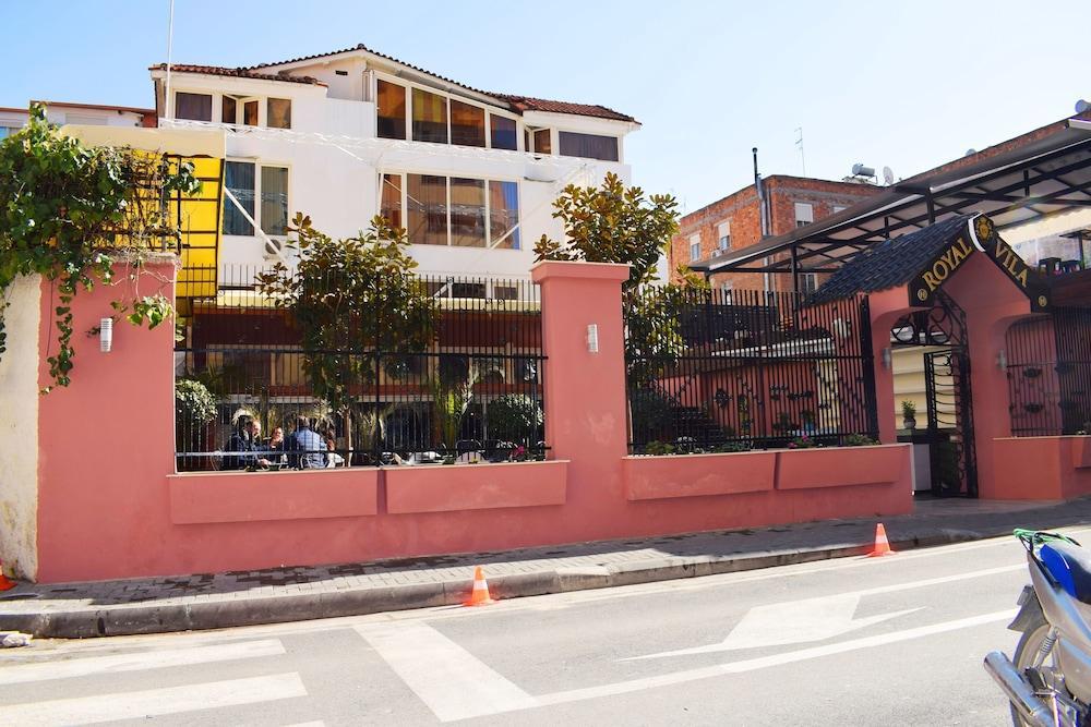 Royal Vila Hotel Tirana Exteriör bild